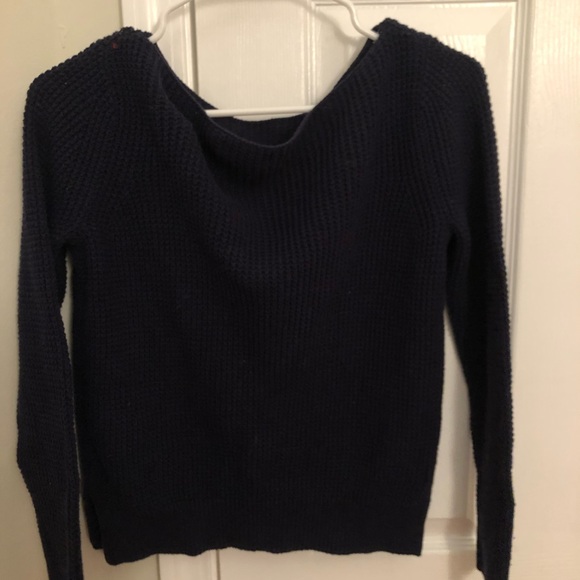 navy basic sweater - Picture 2 of 3